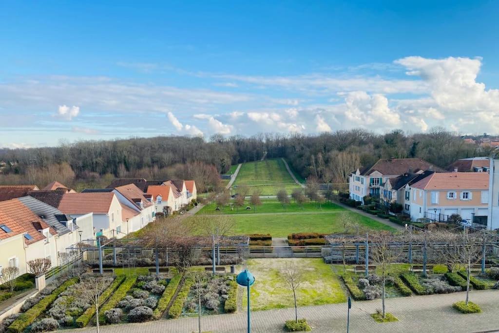 Appartement Disney Avengers, 5 Min Des Parcs มานี-เลอ-องเกรอ ภายนอก รูปภาพ