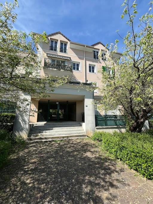 Appartement Disney Avengers, 5 Min Des Parcs มานี-เลอ-องเกรอ ภายนอก รูปภาพ